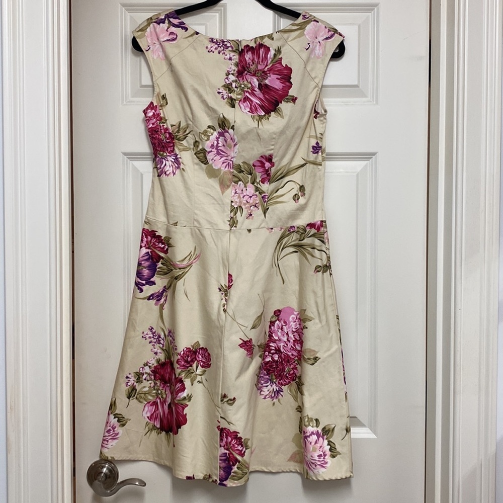 Vintage floral cream and pink dress from Clues Collection size 8